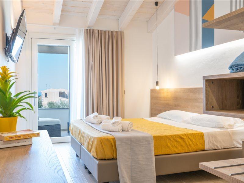 Horizon Hotel Badesi Eksteriør bilde