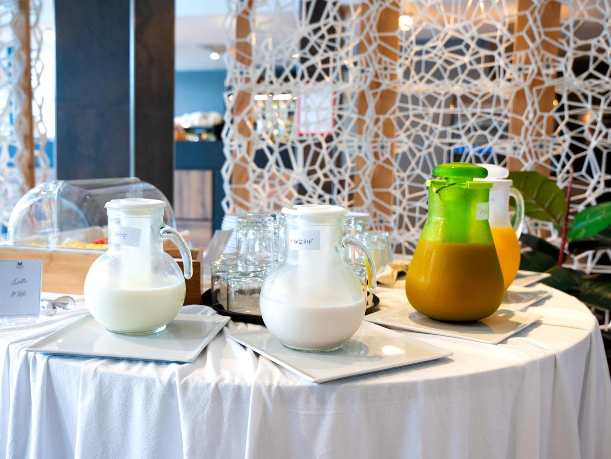 Horizon Hotel Badesi Eksteriør bilde