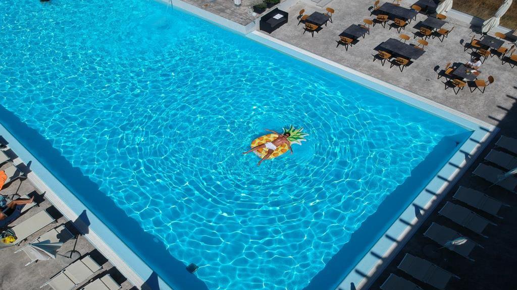 Horizon Hotel Badesi Eksteriør bilde
